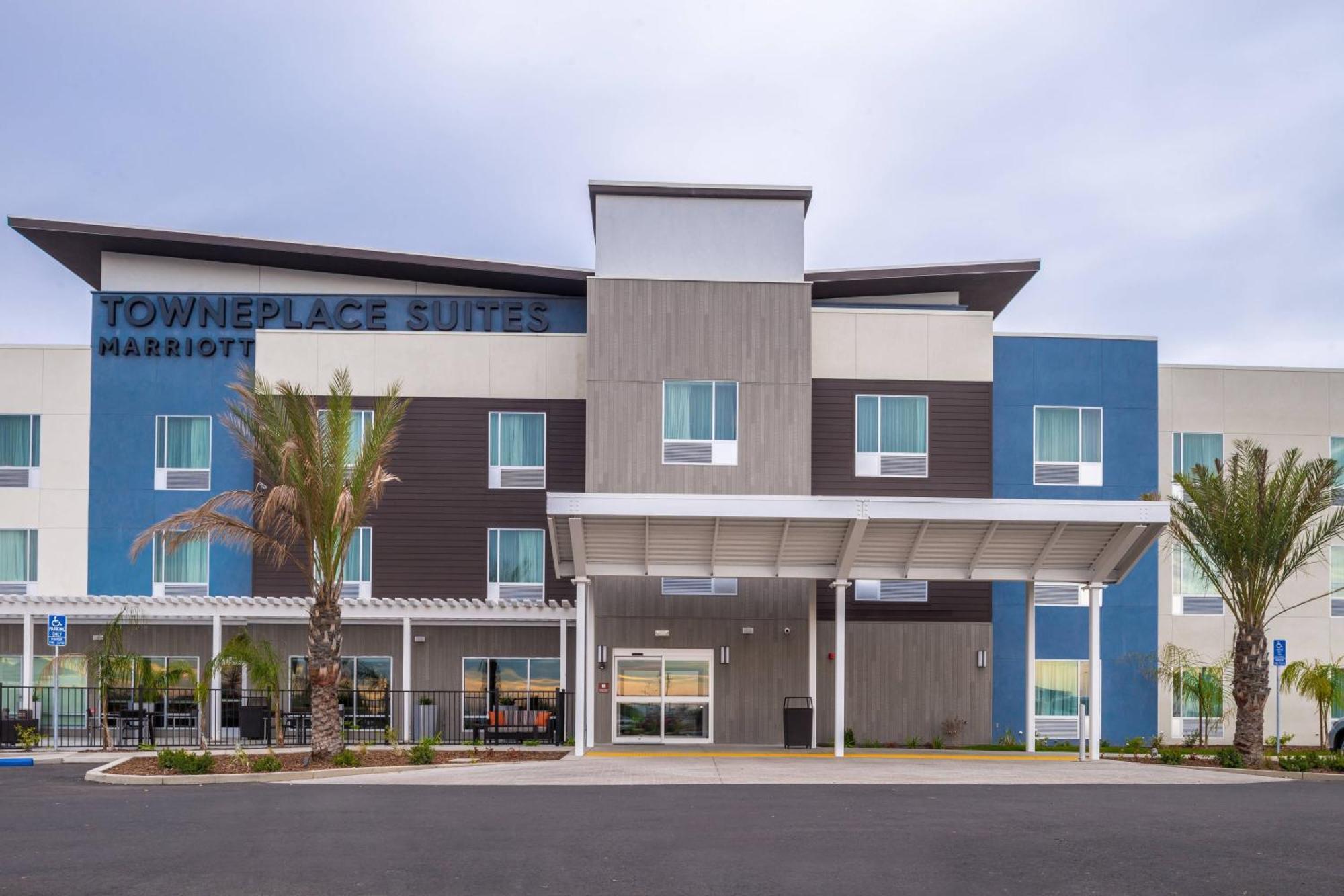 Towneplace Suites By Marriott Merced Exterior foto